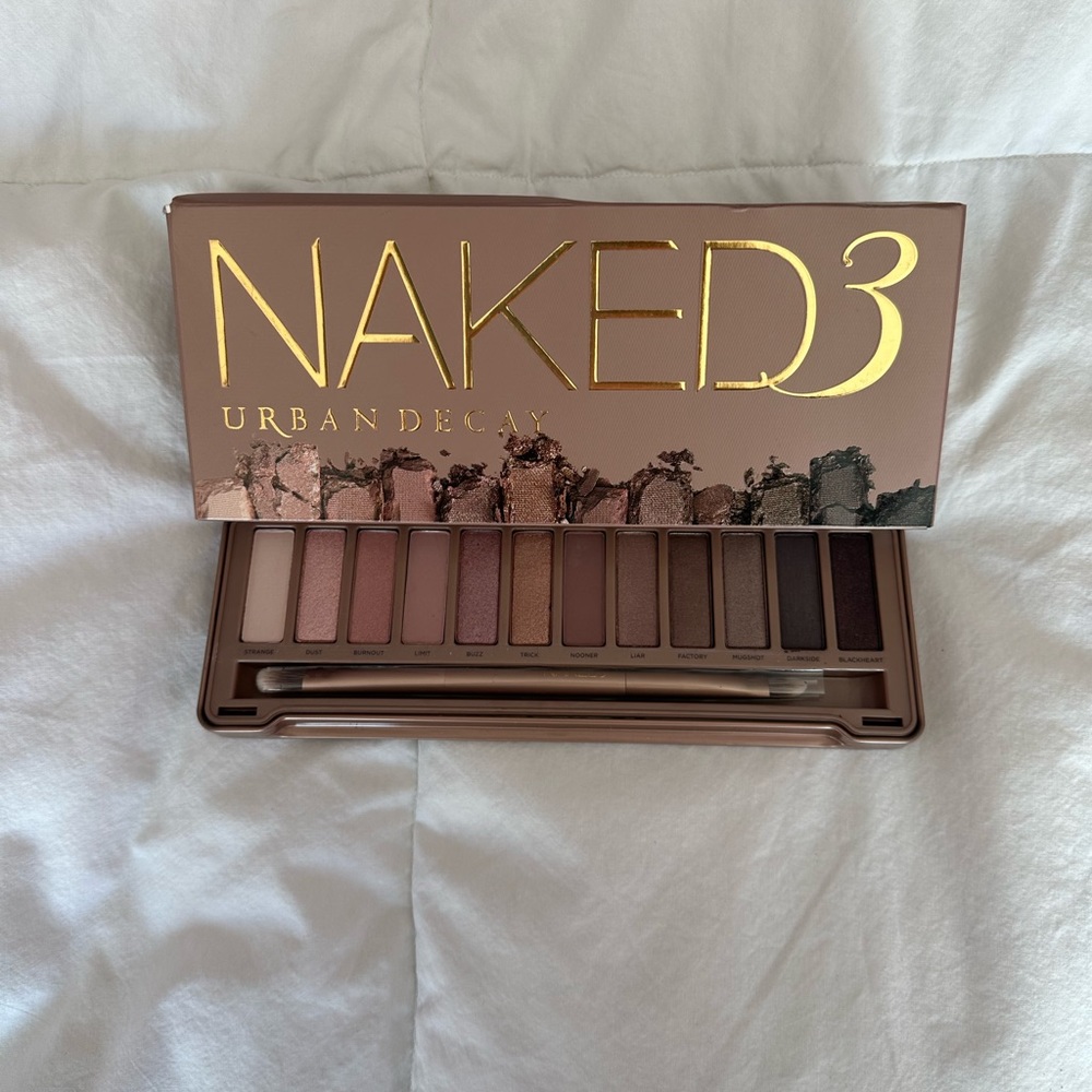 Urban Decay NAKED3 Eyeshadow Palette